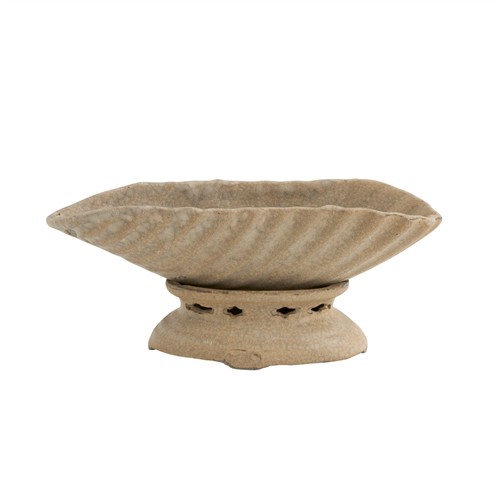 80 · A CHINESE YIXING CRACKLE-GLAZED LEAF FORM BITIAN