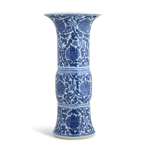 3 · A CHINESE BLUE AND WHITE VASE, GU, KANGXI SIX-CHARACTER UNDERGLAZE BLUE MARK AND OF THE PERIOD (1662 - 1722)