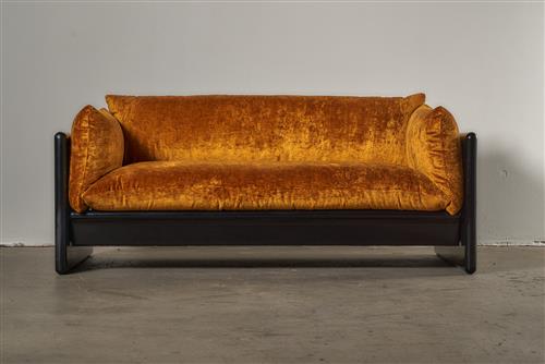 40 · SIMONE SOFA BY MARIA SIMONCINI FOR DINO GAVINA