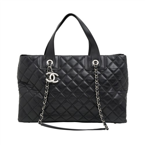 51 · CHANEL, URBAN COMPANION TOTE BAG