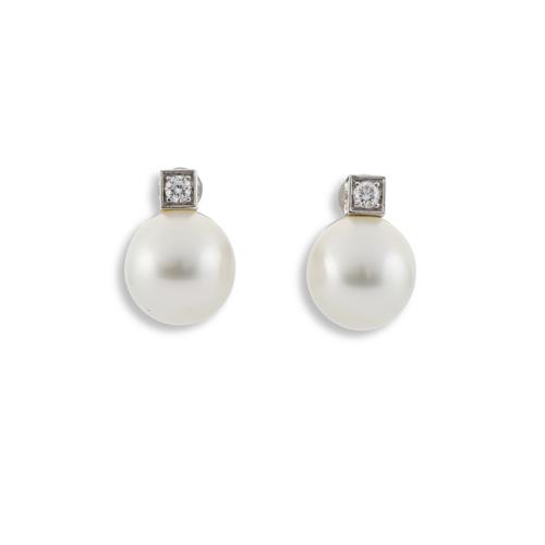 Kailis Pair Of Diamond And Pearl 'Luna' Earrings
