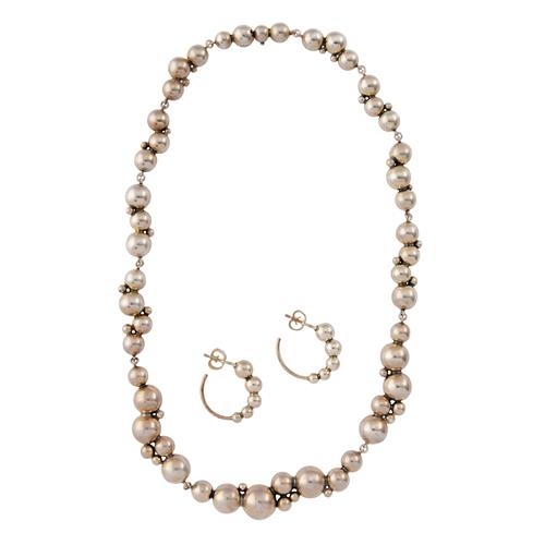 74 · GEORG JENSEN 'MOONLIGHT GRAPES' SUITE