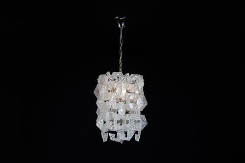 65 · ITALIAN GLASS CHANDELIER BY VISTOSI