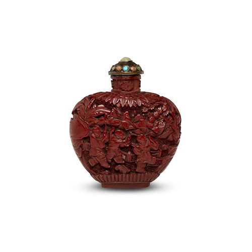 A Chinese Cinnabar Lacquer Snuff Bottle, Qing Dynasty, 19th Century