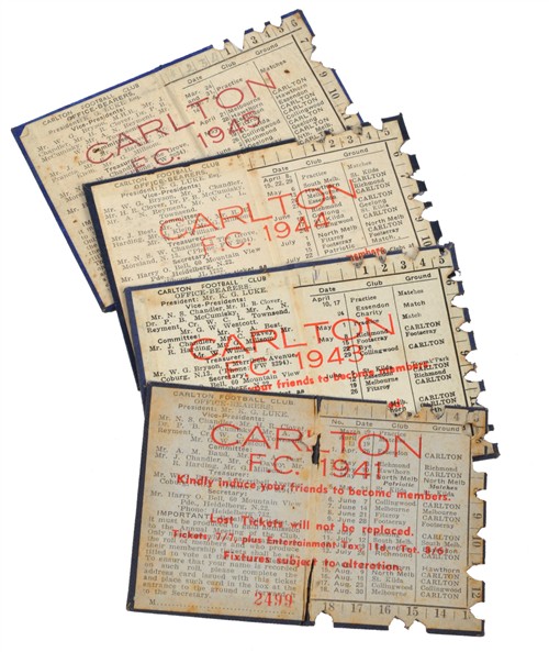 1039 · A COLLECTION OF CARLTON FOOTBALL CLUB MEMBER'S SEASON TICKETS
