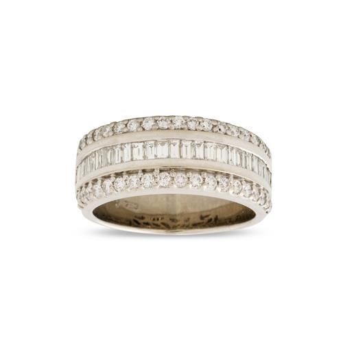 76 · 18CT WHITE GOLD AND DIAMOND RING
