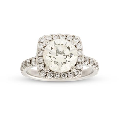 14ct White Gold And Diamond Ring
