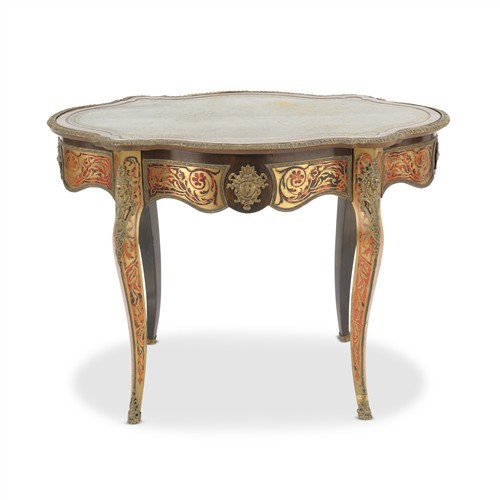 A SMALL ANTIQUE FRENCH WRITING TABLE IN BOULLE MANNER Late 19th century