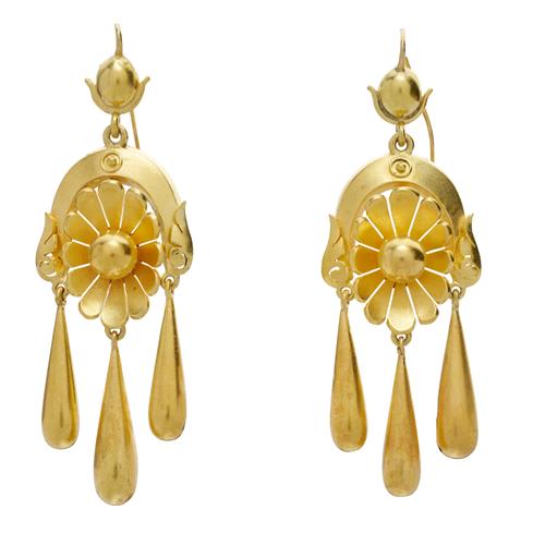 3 · VICTORIAN PAIR OF 15CT GOLD EARRINGS, CIRCA 1870 Property of a Private Sydney Collector