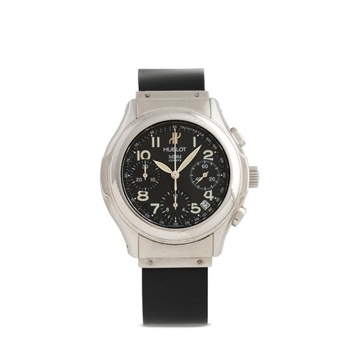 70 · HUBLOT MDM REF 1810 130 1 A STAINLESS STEEL CHRONOGRAPH WATCH WITH DATE CIRCA 2000