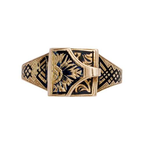 20 · ANTIQUE MEMENTO MORI LOCKET RING Property of a Private Sydney Collector