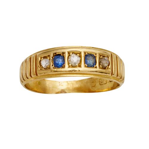 ANTIQUE SAPPHIRE AND DIAMOND RING Property of a Private Sydney Collector