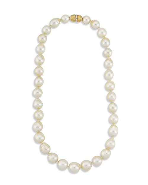 247 · PASPALEY STRAND OF SOUTH SEA PEARLS, CIRCA 2003