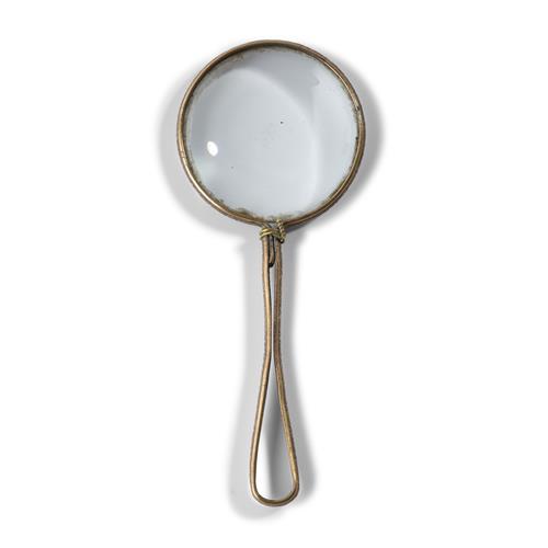 5 · A NUREMBERG-TYPE MAGNIFIER