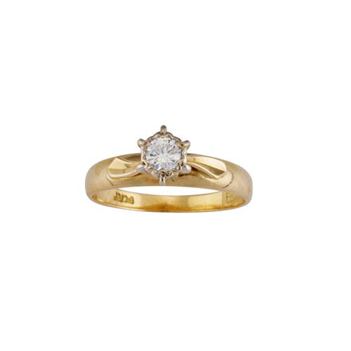 47 · DIAMOND RING
