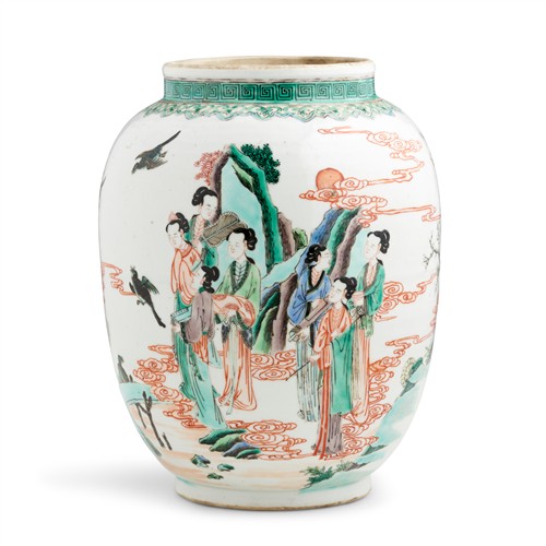 17 · A CHINESE FAMILLE-VERTE WUCAI JAR, CHENGHUA MARK, KANGXI PERIOD (1662 - 1722)