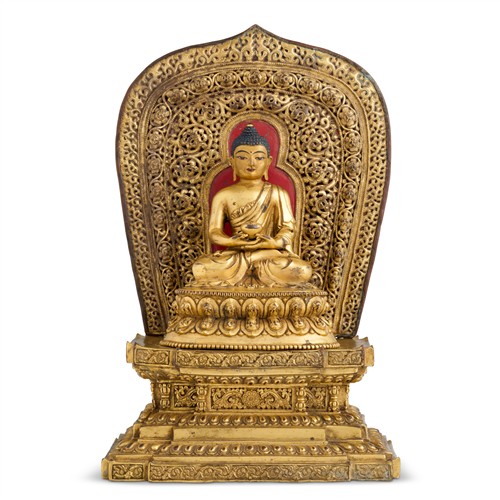 89 · A SINO-TIBETAN GILT BRONZE SEATED BUDDHA OF SHAKYAMUNI