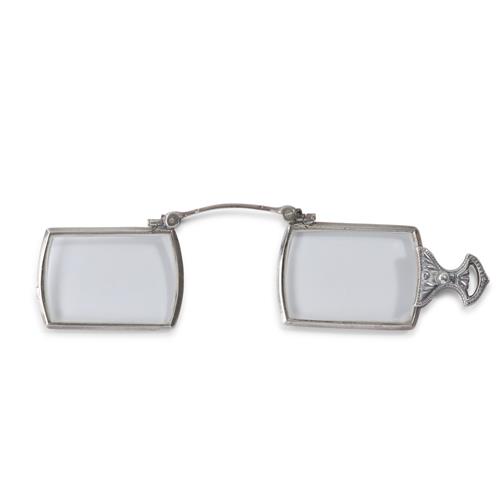 39 · A SILVER LORGNETTE
