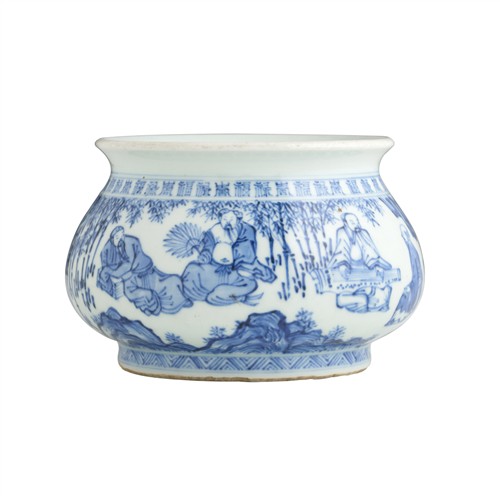 92 · A CHINESE BLUE AND WHITE CENSER, XUANDE MARK