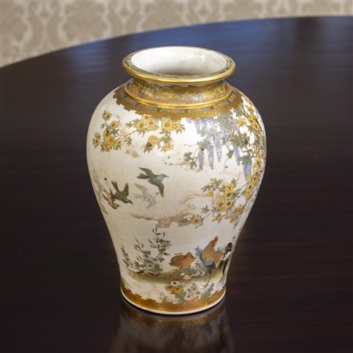 66 · A SATSUMA VASE BY KINKOZAN