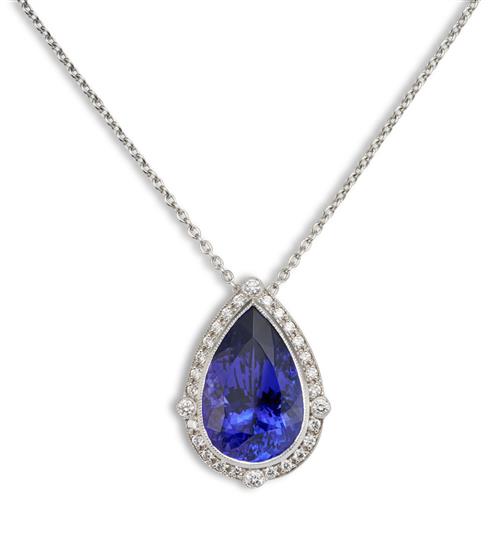 272 · TANZANITE AND DIAMOND PENDANT