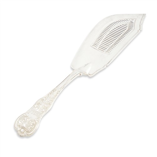 58 · A GEORGE IV STERLING SILVER QUEEN'S PATTERN FISH SLICE BY PAUL STORR London, 1821