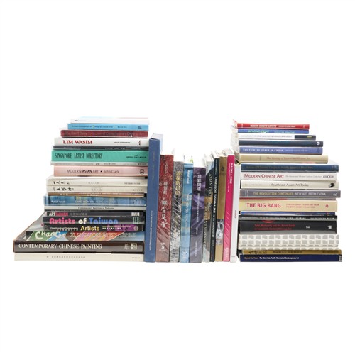 1048 · A LARGE COLLECTION OF 51 REFERENCE BOOKS ON MODERN AND CONTEMPORARY CHINESE AND ASIAN ART
