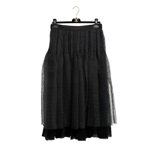 55 · CHANEL, PLEATED MIDI SKIRT