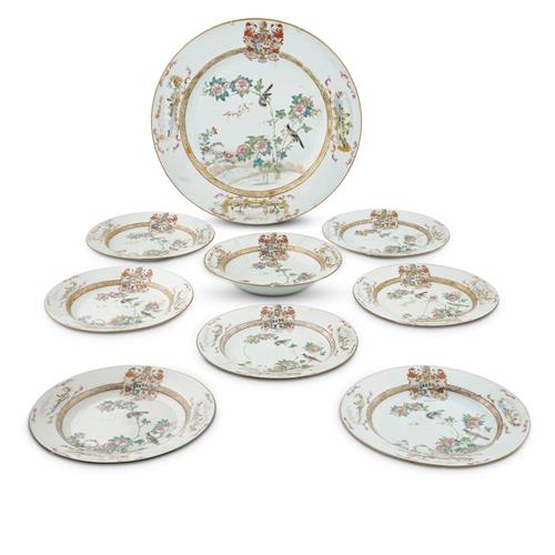 53 · A QIANLONG PERIOD SUITE OF CHINESE EXPORT ARMORIAL PORCELAIN Qing dynasty, mid-18th century