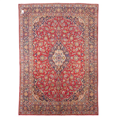 3 · A FINELY HAND-KNOTTED CLASSIC PERSIAN KASHAN (374L X 260W CM)