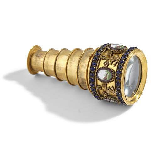 83 · A FRENCH MICRO BRASS SPY GLASS