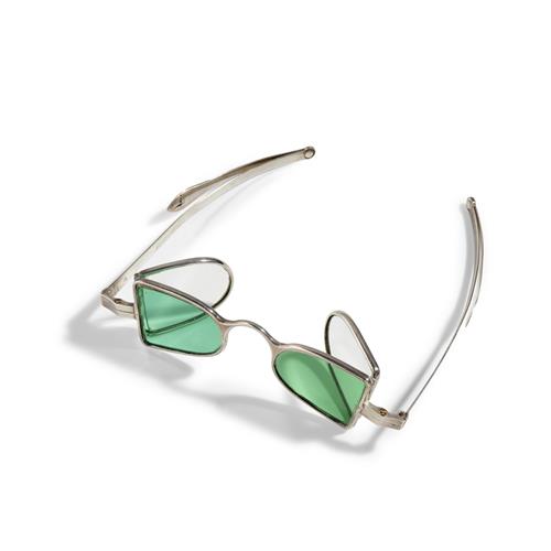 93 · A PAIR OF VICTORIAN SILVER RAILWAY SPECTACLES