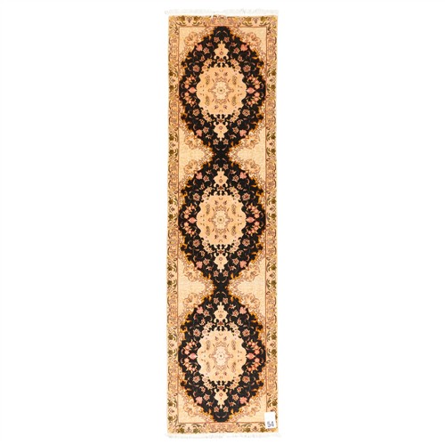 A SILK & WOOL PERSIAN TABRIZ RUNNER (272L X 70W CM)