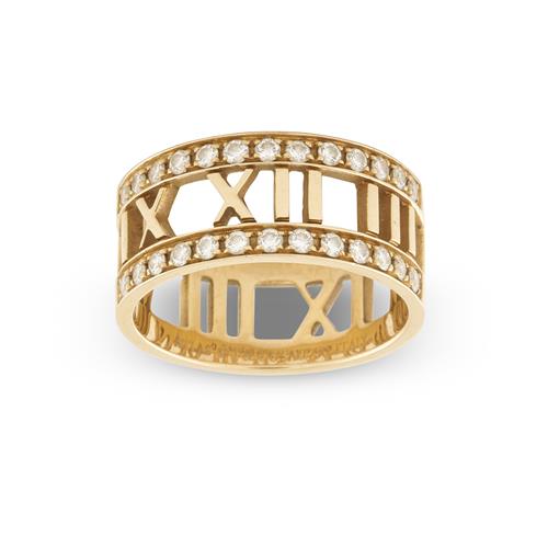41 · TIFFANY & CO., 18CT GOLD AND DIAMOND ATLAS RING