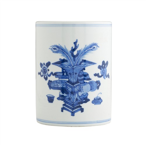 93 · A CHINESE BLUE AND WHITE BRUSH POT