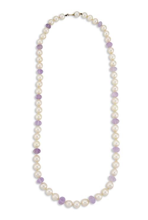 233 · TONY WHITE AMETHYST AND PEARL STRAND, CIRCA 1994 Property of a Private New South Wales Collector
