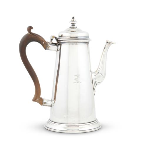 54 · A GEORGE II STERLING SILVER COFFEE POT Richard Burcombe, London, 1734
