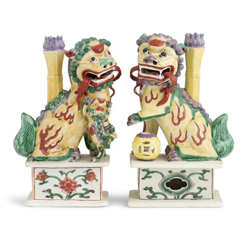 A Pair Of Chinese Wucai Fu Dogs, Qing Dynasty (1644 - 1911)