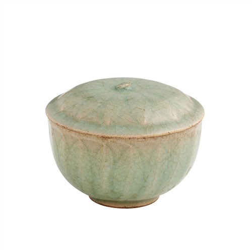 A Chinese Longquan Crackle-Glazed Bowl And Cover, Ming Dynasty (1368 - 1644)