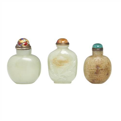 THREE JADE SNUFF BOTTLES, QING DYNASTY (1644 - 1911)