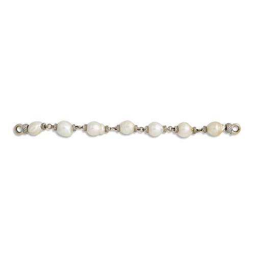 18ct White Gold Pearl And Diamond Bracelet