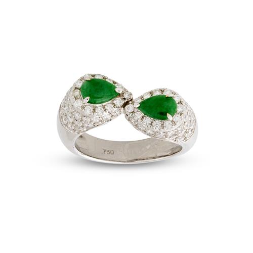 18ct White Gold, Jade And Diamond Ring