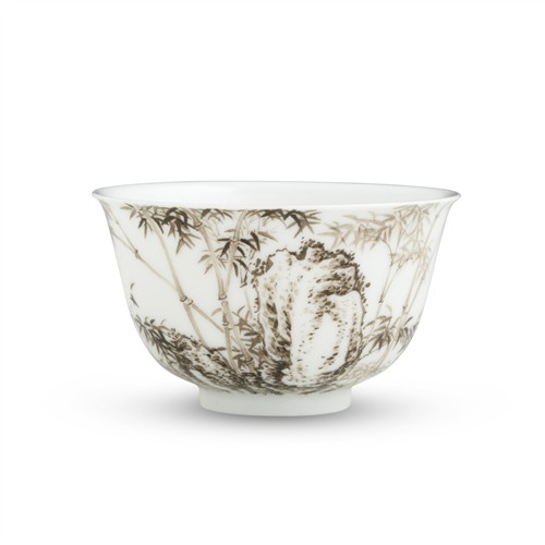 A CHINESE GRISAILLE BOWL,YONGZHENG MARK