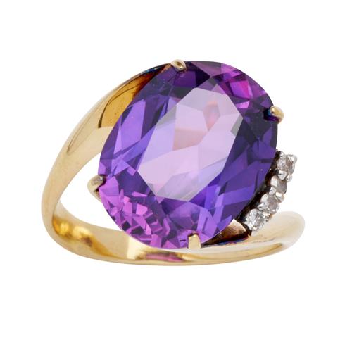 Gem-Set And Diamond Ring