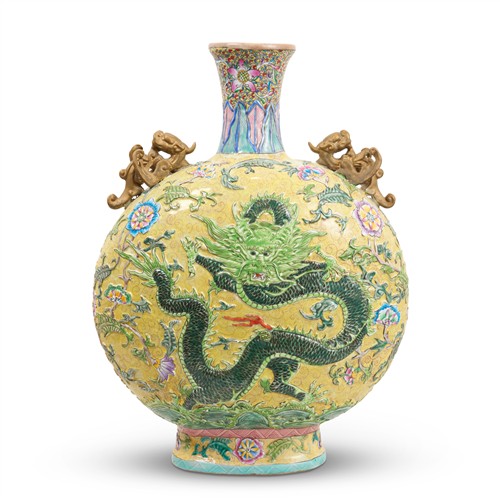 37 · A LARGE CHINESE MOULDED PORCELAIN 'MOON FLASK' VASE 20th century Please see important information below regarding collection of lots.